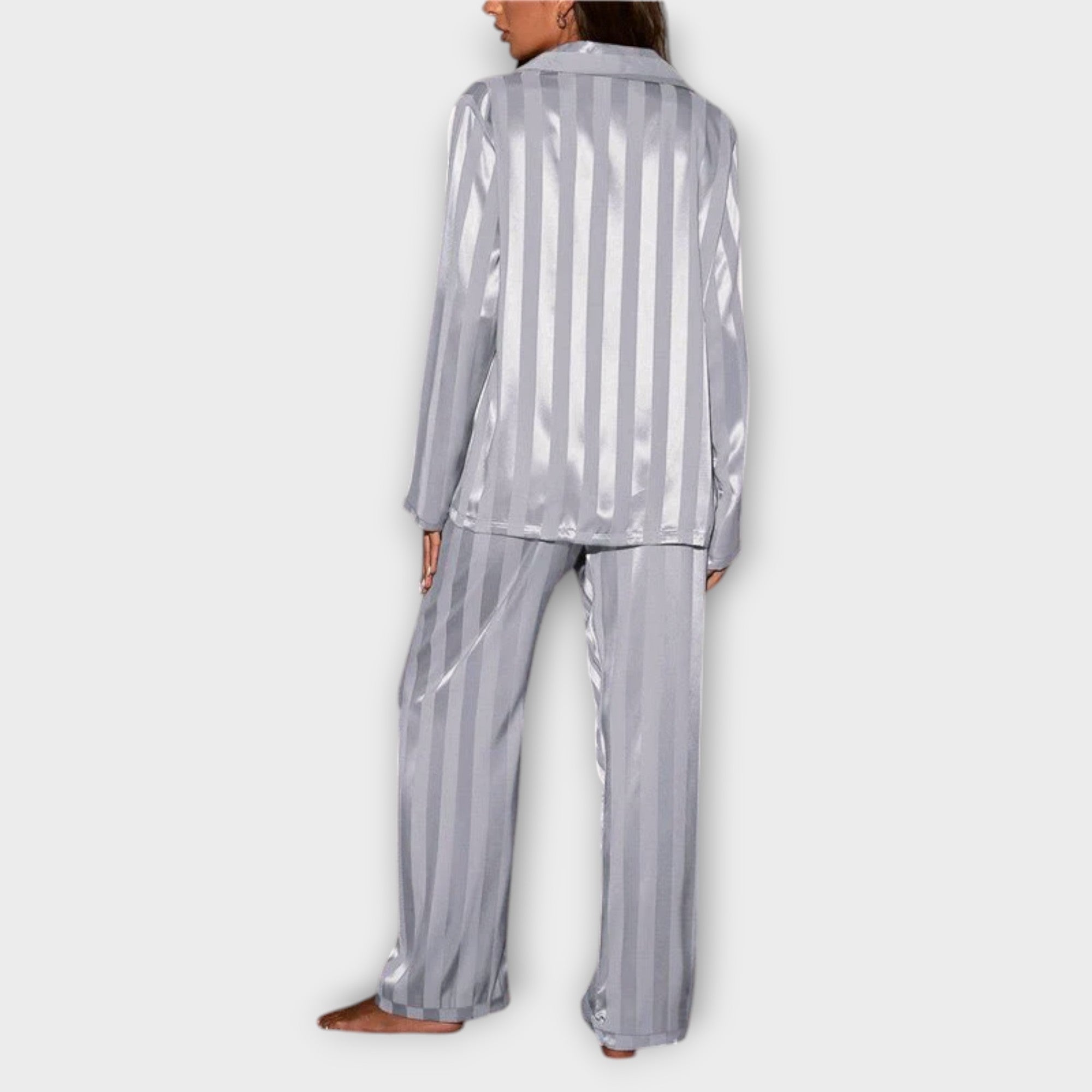 Bella gestreiftes Satin-Pyjama-Set